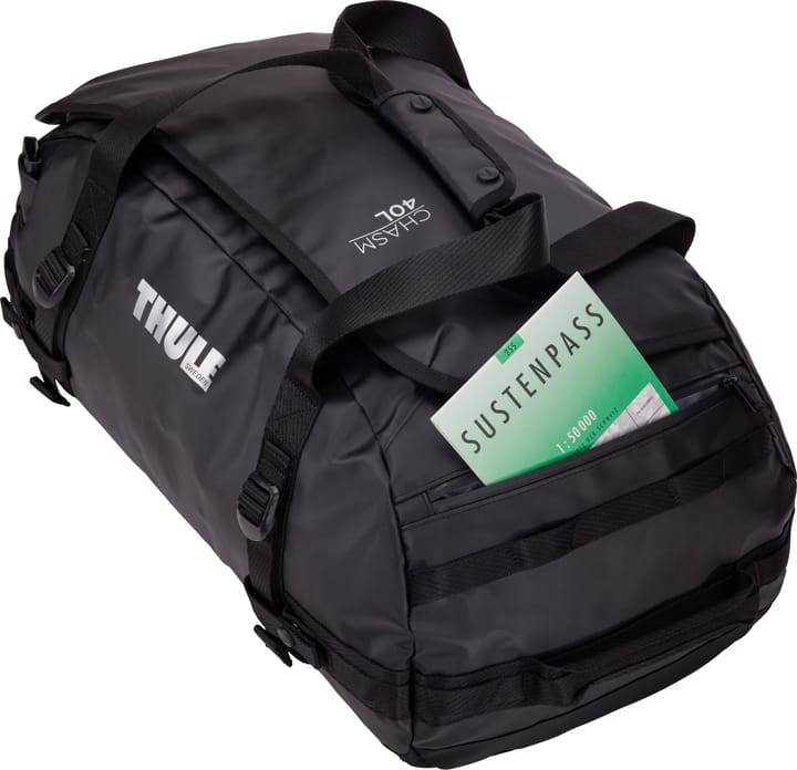 Thule Chasm 40L Black | Buy Thule Chasm 40L Black here